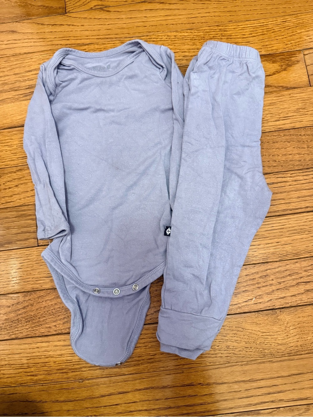 Kyte Baby 6-12m Two-Piece Bodysuit & Pants